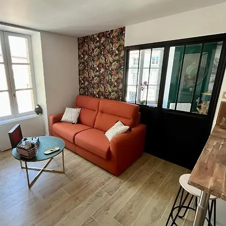 De Charme - Centre Lägenhet Cholet